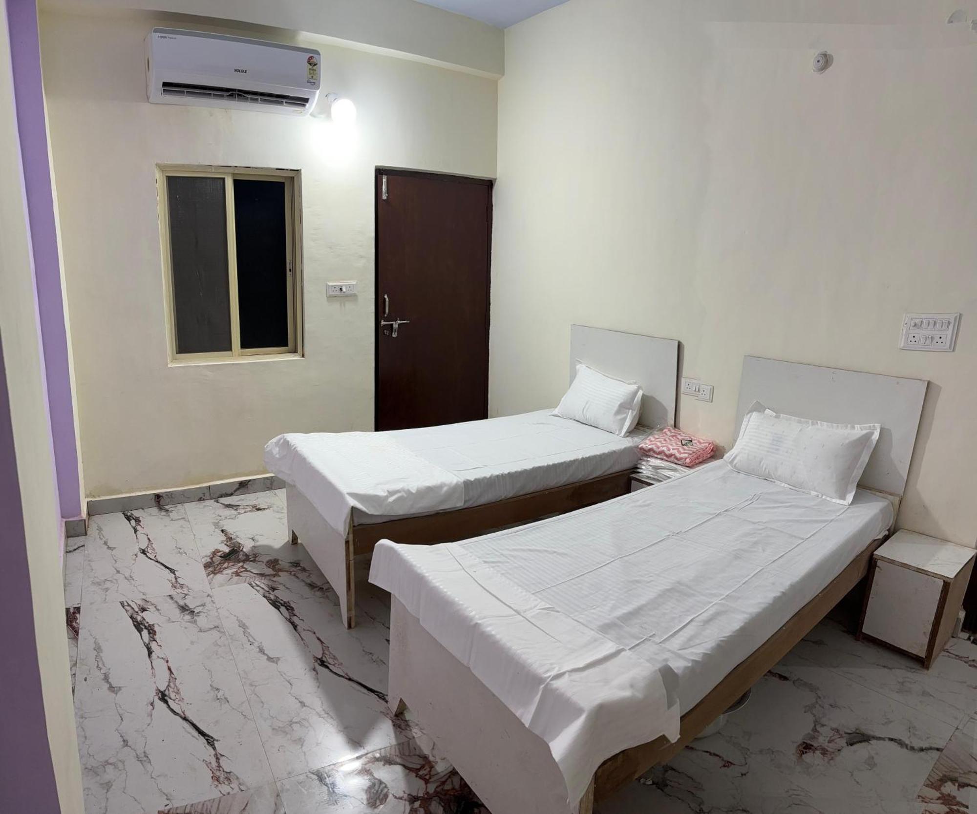 Bssn Guest House Gwalior Eksteriør bilde