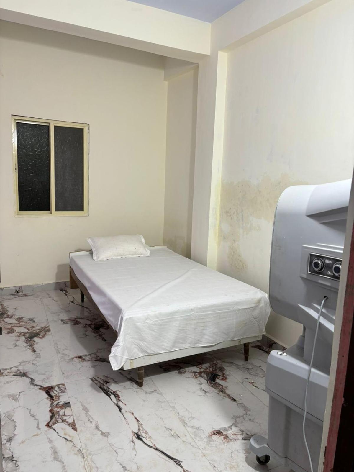 Bssn Guest House Gwalior Eksteriør bilde